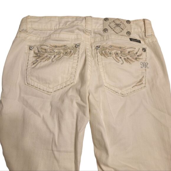 Miss Me JP5543P2 Capri Women’s Sz 27White Rhinestones Embroidered Button & Zip - Picture 8 of 9